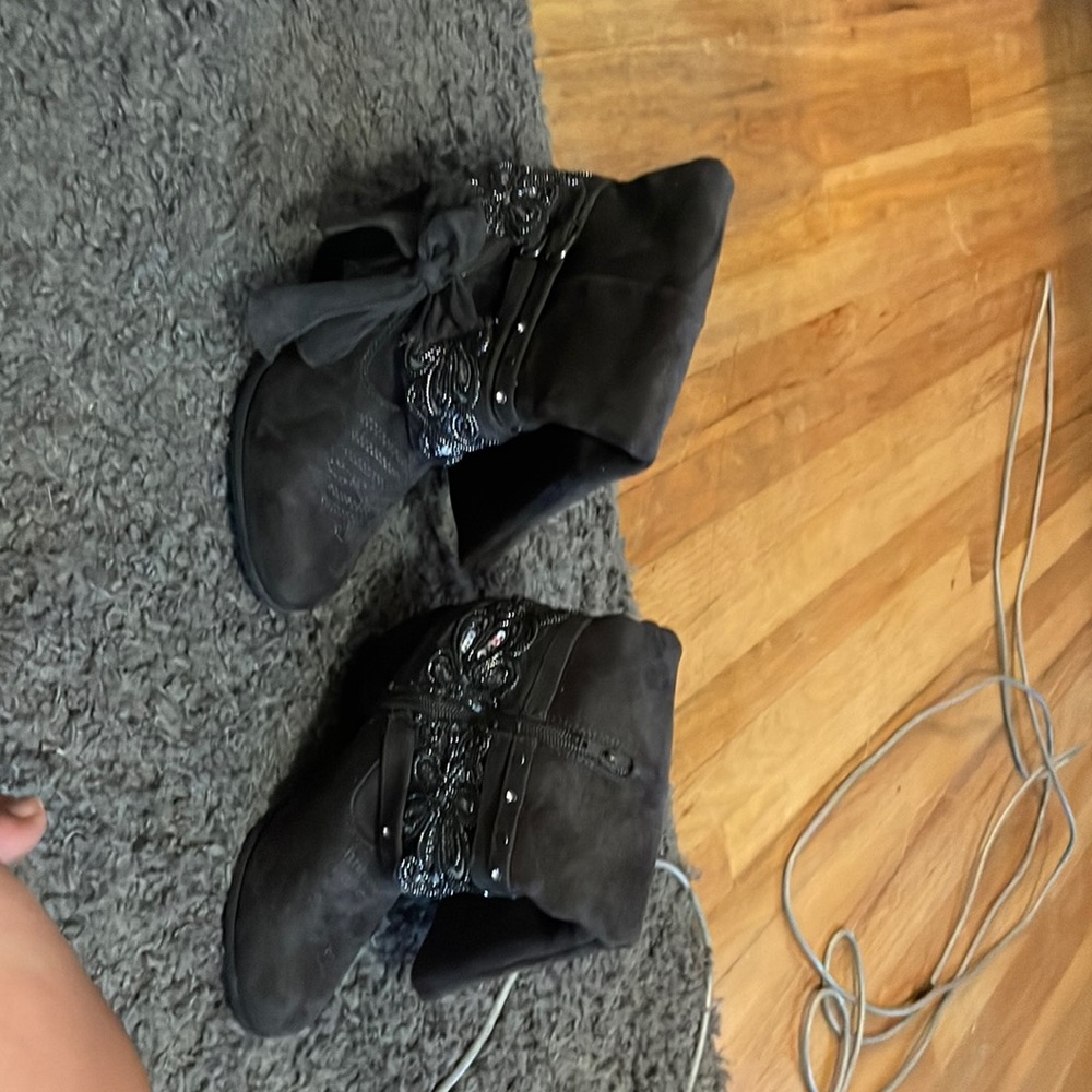 Not rated brand size 7